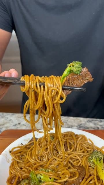 Beef and Broccoli Lo Mein
