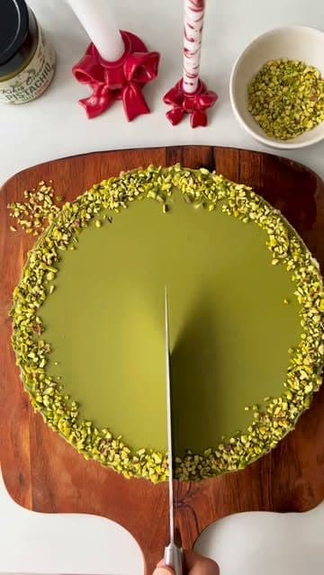 Pistachio Cheesecake