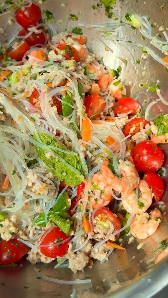 Yum Woon Sen (Glass Noodle Salad)